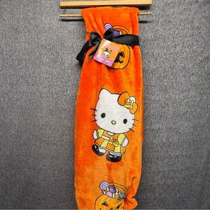 Sanrio Hello Kitty Halloween Trick Or‎ Treat 60 Inch Throw Blanket NWT